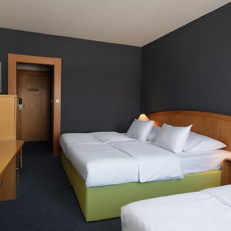 Orea Hotel Voro เบอร์โน ภายนอก รูปภาพ