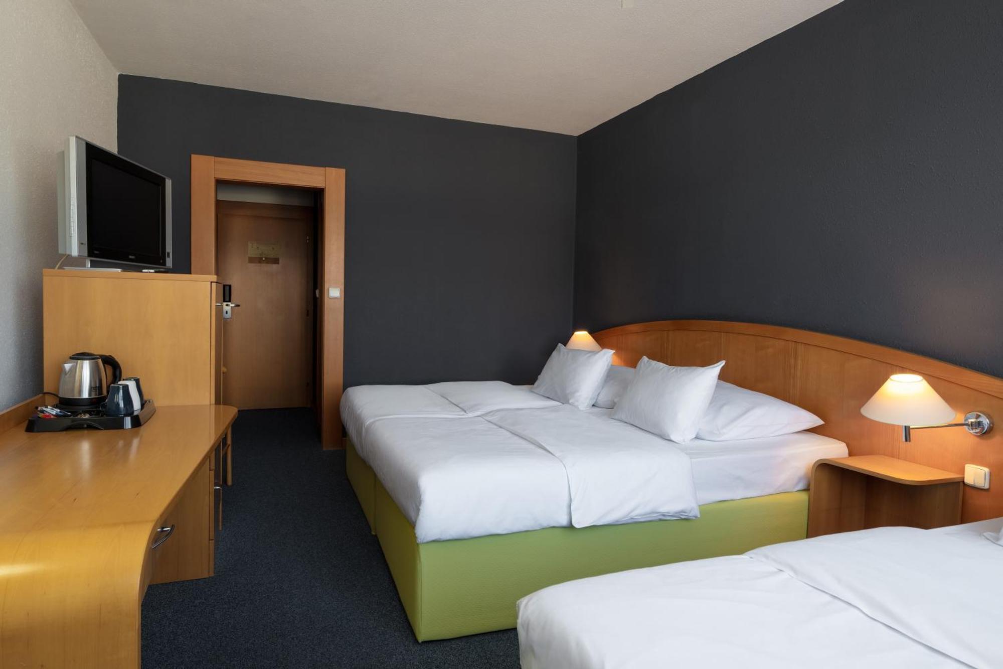 Orea Hotel Voro เบอร์โน ภายนอก รูปภาพ